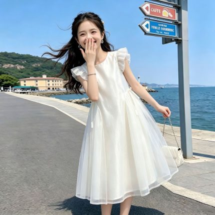 85Vestido infantil branco elegante