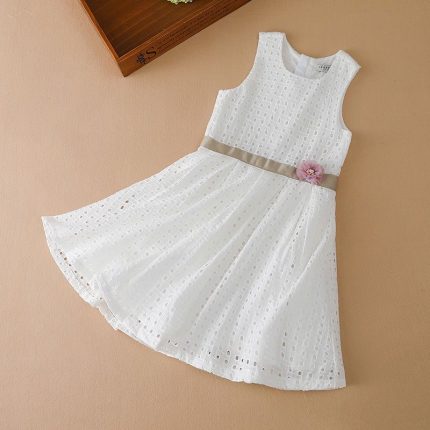 87Vestido infantil branco elegante