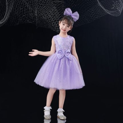 89Vestido infantil roxo elegante e estiloso